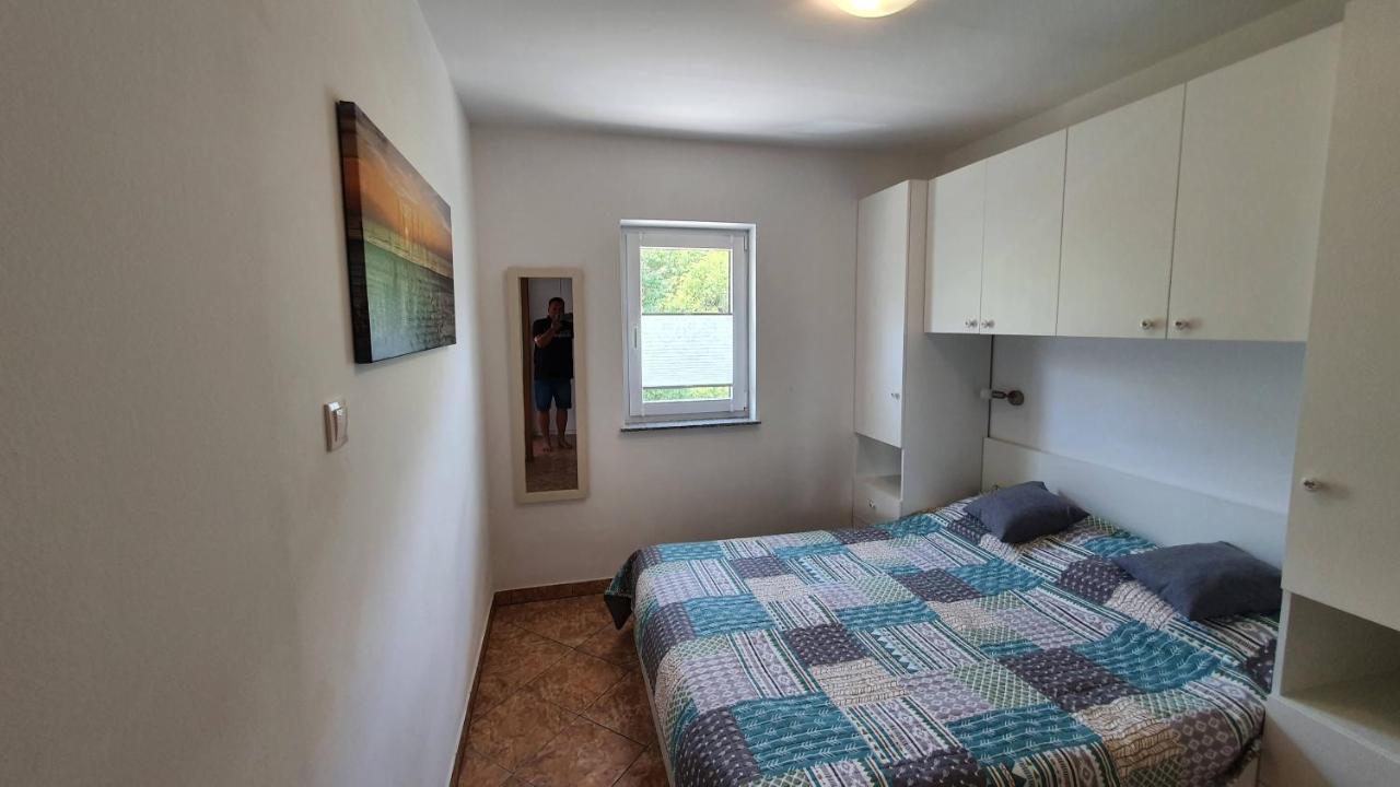 Apartment Helmut With Sea View باشْكا المظهر الخارجي الصورة